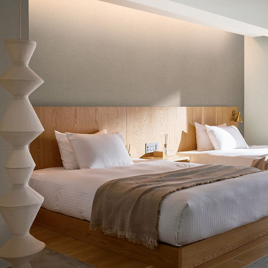 BB-2215 壁紙 のりなし クロス / シンコール / ベスト ベージュの無地【1m単位切り売り】