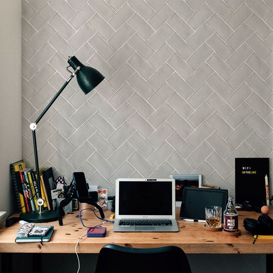 貼ってはがせる シール壁紙 「Hatte me! (ハッテミー)」 リメイクシート ヘリンボーンタイル柄 (65cm×1mサイズ) HBTL-02 / ライトグレー