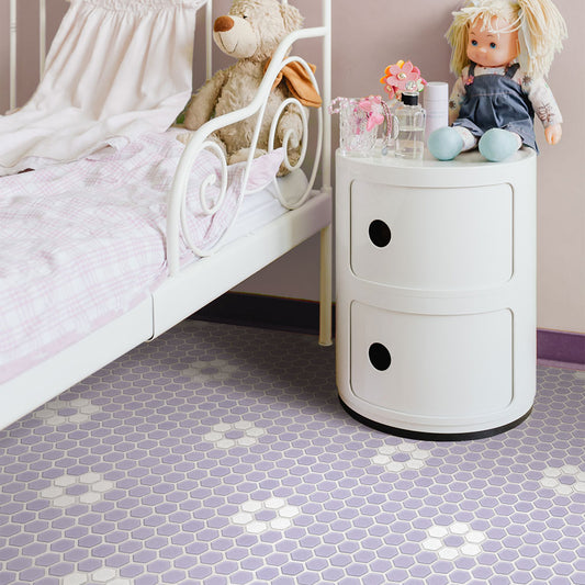 貼ってはがせる 床リメイクシート「Hatte me Floor (ハッテミーフロア)」ヘキサモザイク(65cm×1mサイズ) ラベンダーお花