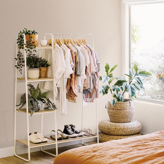 のりなし【1m単位切り売り】お買い得 国産壁紙 クロス / リリカラ / アイボリー LB-9553