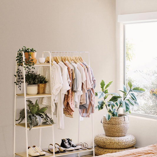 生のり付き【30mパック】お買い得 国産壁紙 クロス / リリカラ / アイボリー LB-9562