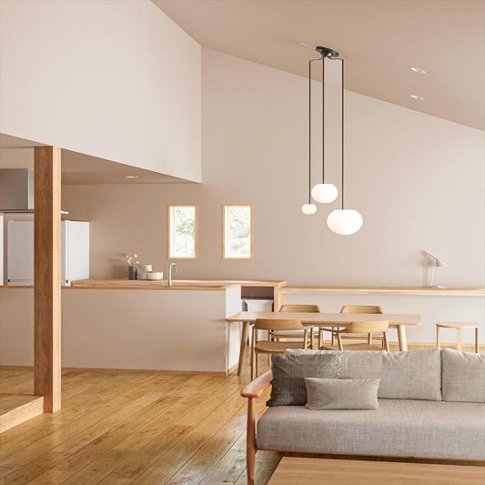 LLA-6066 壁紙 のりなし クロス / リリカラ / ライト ベージュの無地【1m単位切り売り】