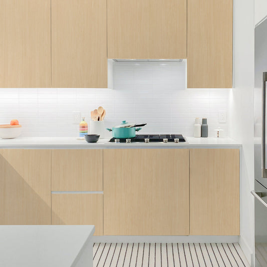 貼ってはがせる シール壁紙 「Hatte me! (ハッテミー)」 リメイクシート ウッド 柾目 (65cm×2.6mサイズ) MMHB-02 / ハニーブラウン/Soft