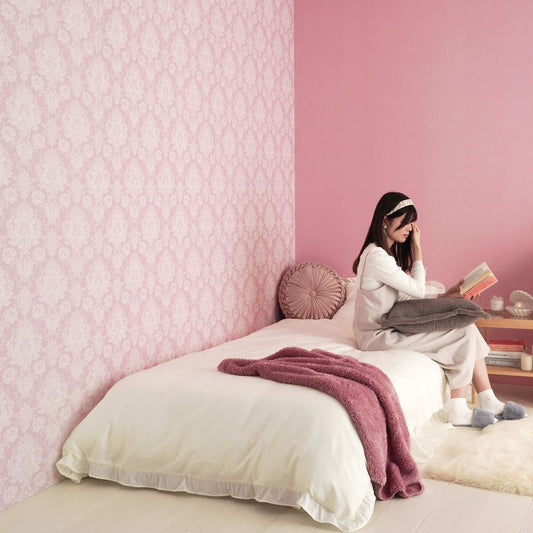 はがせる壁紙 のりなしタイプ Mon Sucrier ダマスク・レース マダムポンパドール (49cm×2.5mサイズ) NMS-MP02 ピンクトルマリン