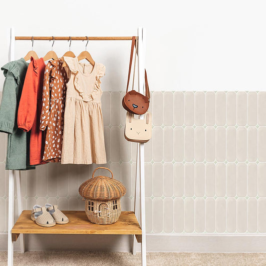 貼ってはがせる シール壁紙 「Hatte me! (ハッテミー)」 リメイクシート ラウンドタイル (65cm×2.6mサイズ) ROTI-22 / ベージュ×グリーン