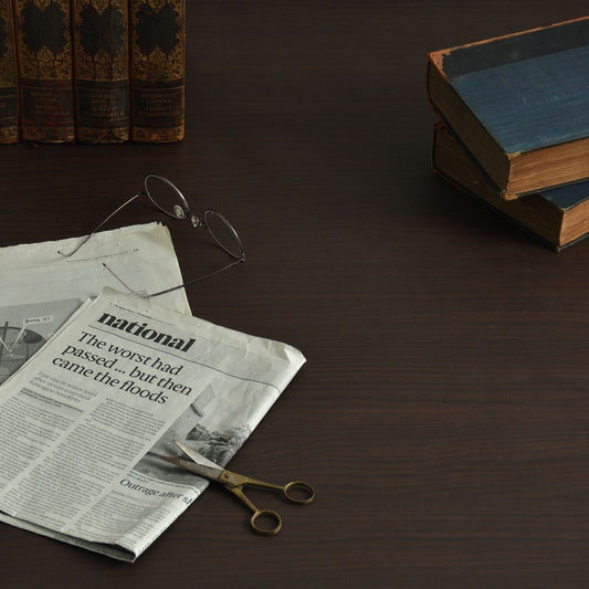 リメイクシート 木目柄 強粘着タイプ 【巾61cm×10cm単位切り売り】 ダークウッド