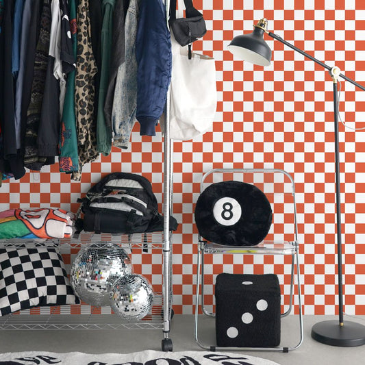 はがせる壁紙 のりなしタイプ What's poppin? チェッカー XS (49cm×3mサイズ) レッド