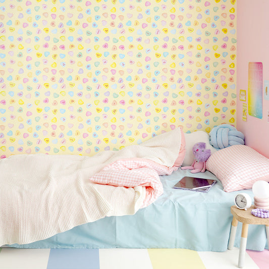 はがせる壁紙 のりなしタイプ What's poppin? ハートラムネ (49cm×3mサイズ) レモン