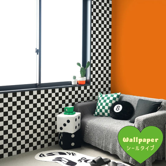 はがせる壁紙 シールタイプ What's poppin? チェッカー S (49cm×3mサイズ) ブラック
