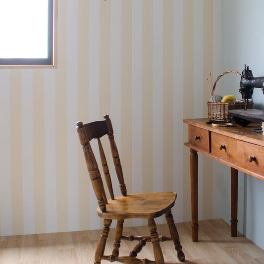 【在庫限り】 のり付き壁紙 サンゲツ×本舗オリジナル Harelu / stripe / Morning Gold 15m巻 ZC4007