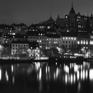 輸入壁紙 カスタム壁紙 PHOTOWALL / Lights in Stockholm - b/w (e1499)