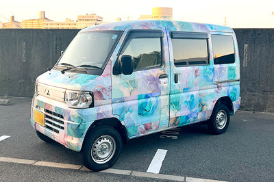 車にはがせるシール壁紙、貼ってみました！｜ホンポのひとこま