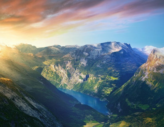 輸入壁紙 カスタム壁紙 PHOTOWALL / Sunrise over Geirangerfjord, Norway (e29917)