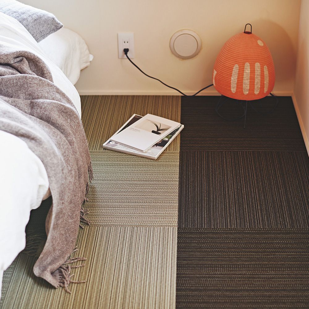 洗えるタイルカーペット 東リ ファブリックフロア テキスタイルフロア7000 涼織 【1枚単位で販売】 FF7004 ぎんねず 吸着タイプ 床暖房対応