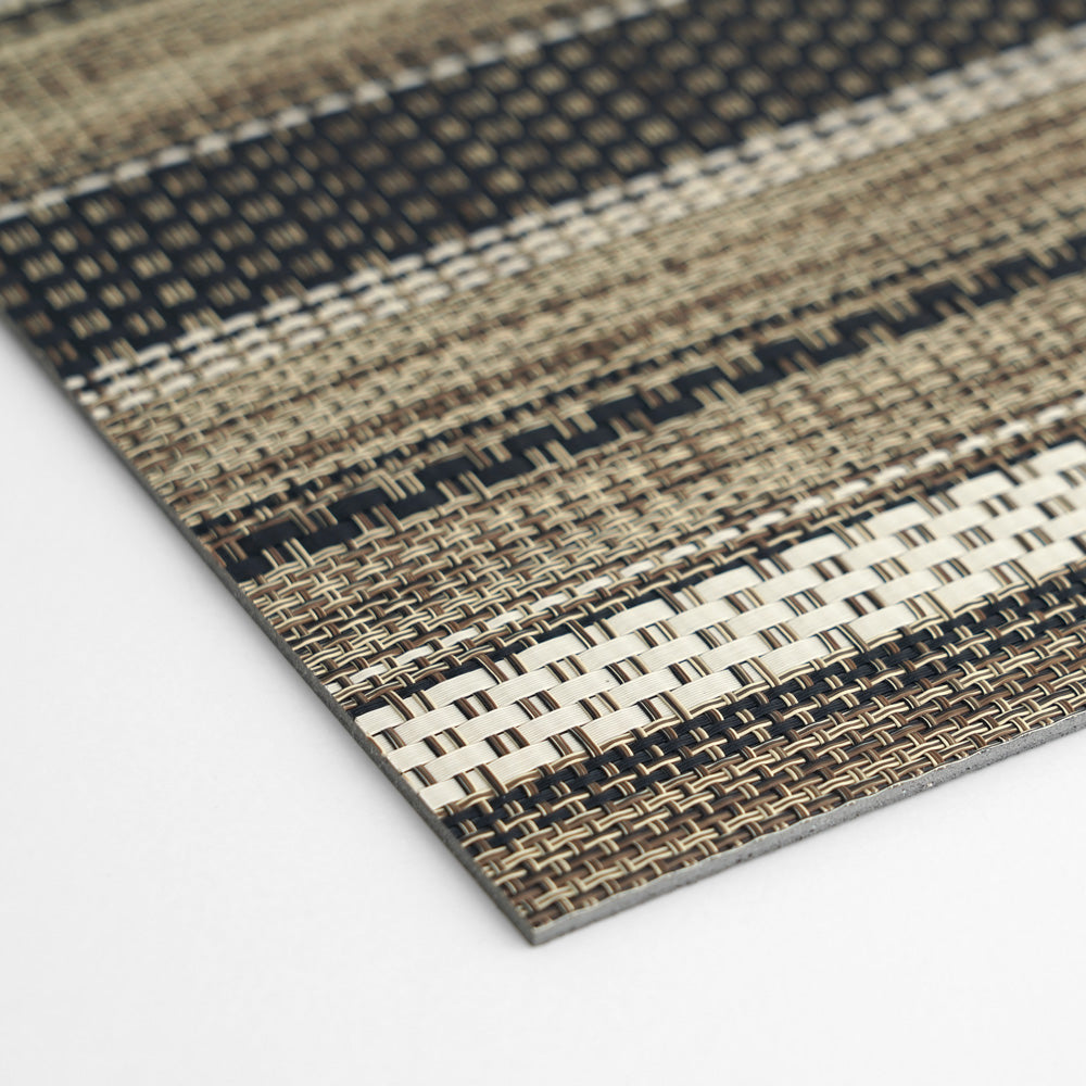 フロアタイルの質感