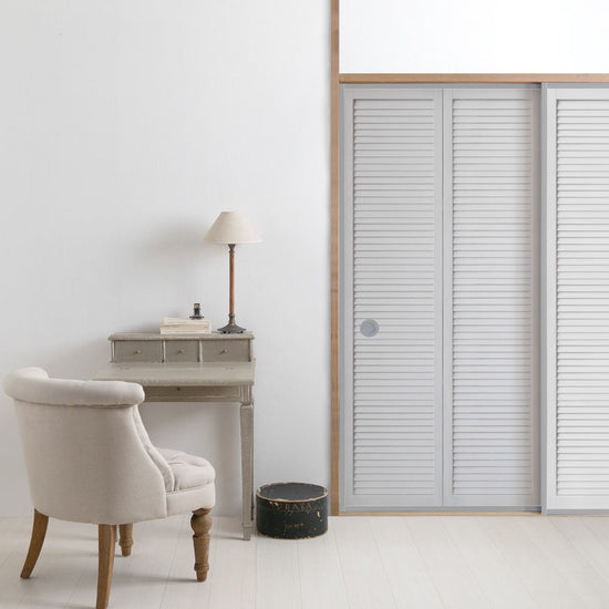 ふすまリメイクシート 消臭シールタイプ Louver ライトグレー Mサイズ (約185cm×94cm)