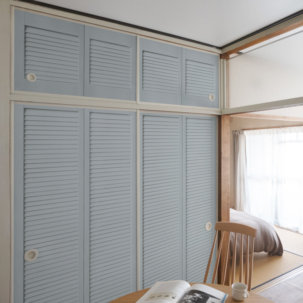 ふすまリメイクシート 消臭シールタイプ 天袋サイズ Louver サックスブルー (約60cm×94cm)
