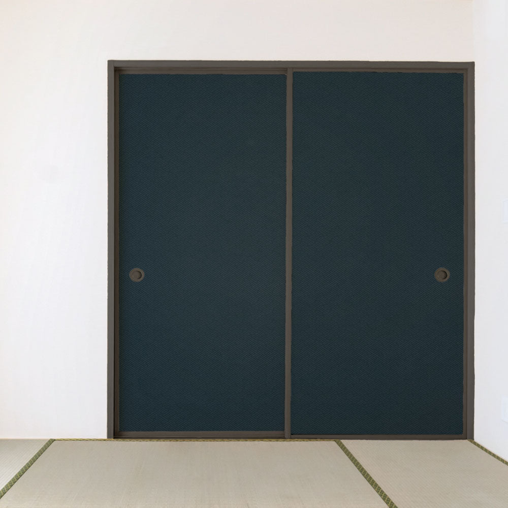 ふすまリメイクシート 拭けるシールタイプ 和柄 紗綾形 紺色 (約185cm×100cm)