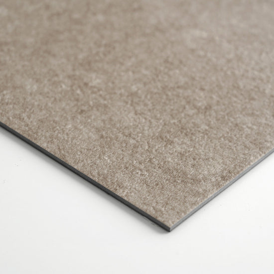 フロアタイルの質感