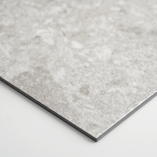 フロアタイルの質感