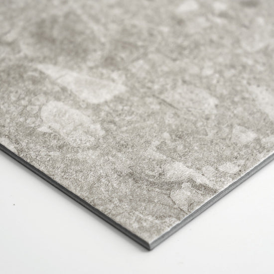 フロアタイルの質感