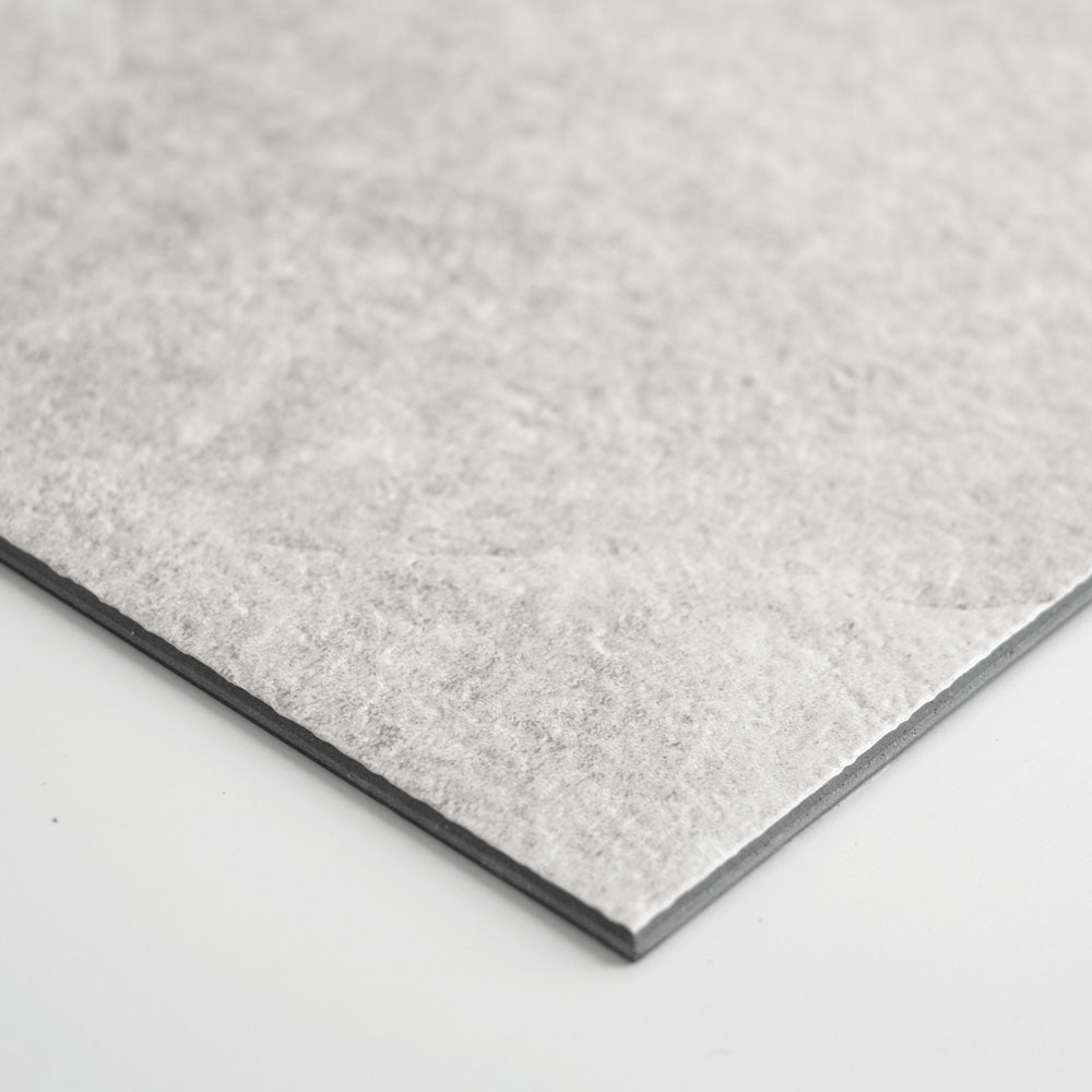 フロアタイルの質感