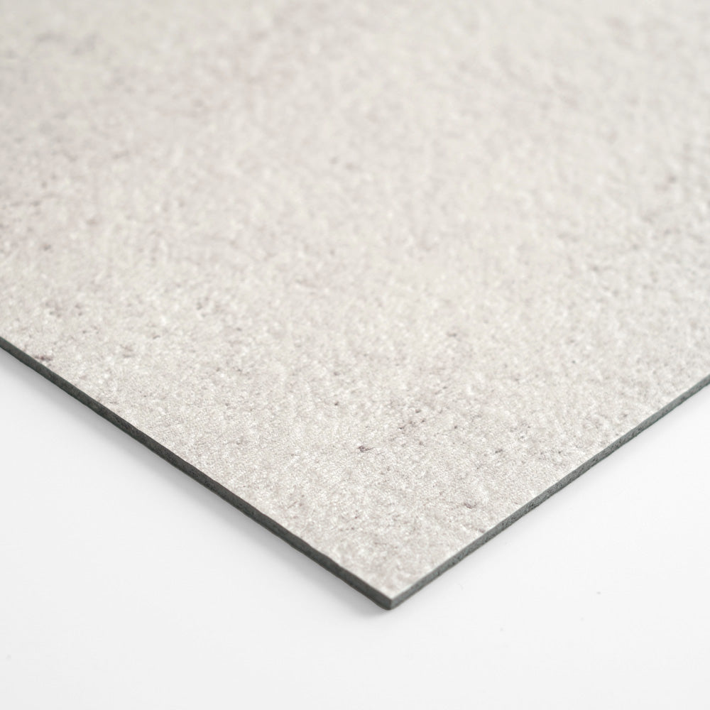 フロアタイルの質感