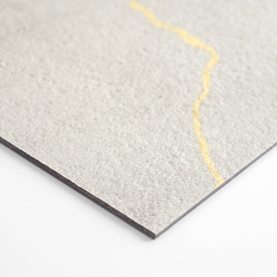 フロアタイルの質感