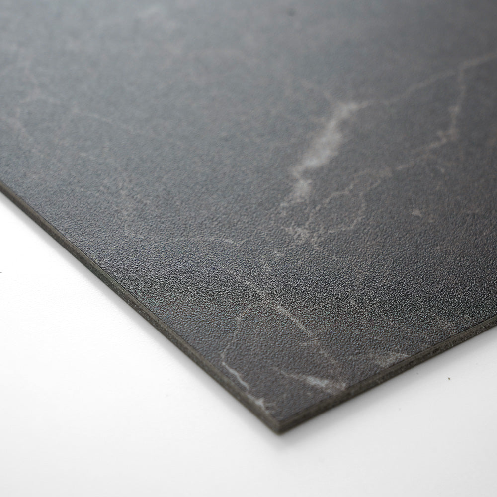 フロアタイルの質感