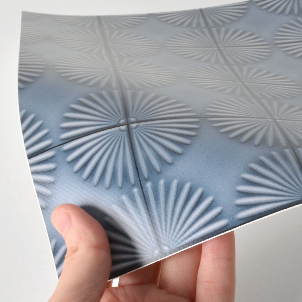 水はね防止シート フラワータイル ブルーグレー MBS-TL08（25cm×1.3m）貼ってはがせる　Hatte me! (ハッテミー)　横長サイズ