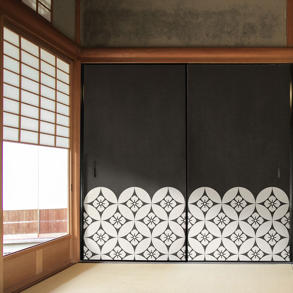 ふすまリメイクシート 拭けるシールタイプ WAGARA 七宝 墨×白 (約185cm×100cm) HMST-WF-08
