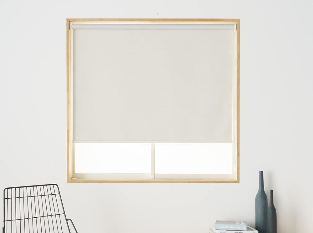 ロールスクリーン 巻き方向 逆巻き