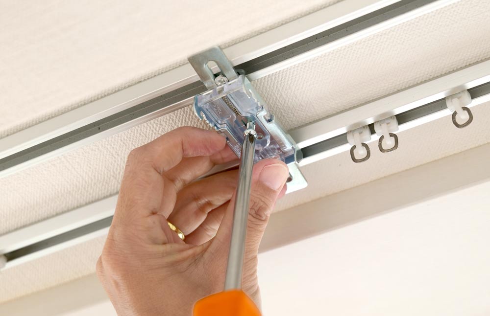 壁紙を自分で貼る