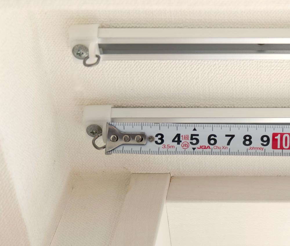 バーチカルブライン サイズの測り方 カーテンレールに取り付ける 幅