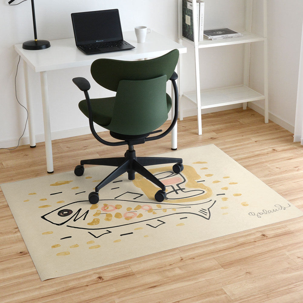 拭けるチェアマット 「Sheete me ! (シーテミー)」 110cm×150cm Still life with fish