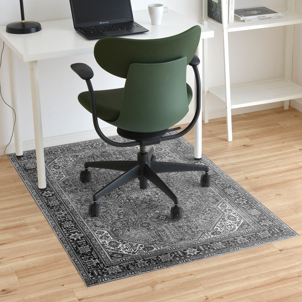 拭けるチェアマット 「Sheete me ! (シーテミー)」 100cm×150cm ペルシャじゅうたん モノトーン