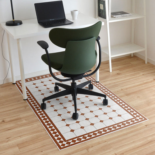 拭けるチェアマット 「Sheete me ! (シーテミー)」 90cm×150cm レトロタイルダイヤ ブラウン