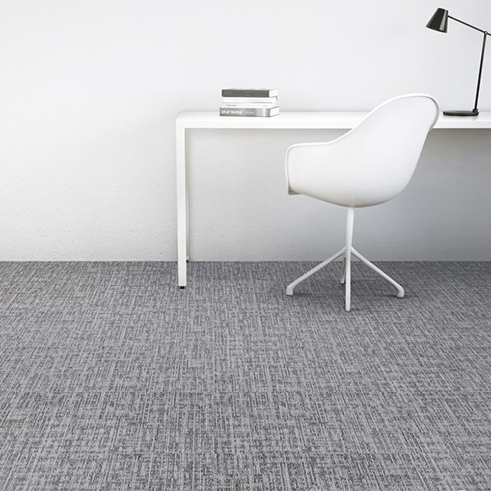 業務用タイルカーペット サンゲツ NT700 NTH-840シリーズ CHAMBRAY SQUARE シャンブレー・スクエア 【1枚単位】 NTH-84007 のりなし 重歩行 制電 土足OK オフィス