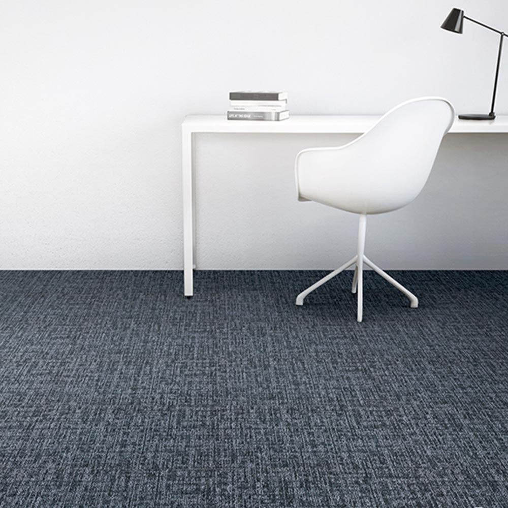 業務用タイルカーペット サンゲツ NT700 NTH-840シリーズ CHAMBRAY SQUARE シャンブレー・スクエア 【1ケース（20枚）単位】 NTH-842 のりなし 重歩行 制電 土足OK オフィス