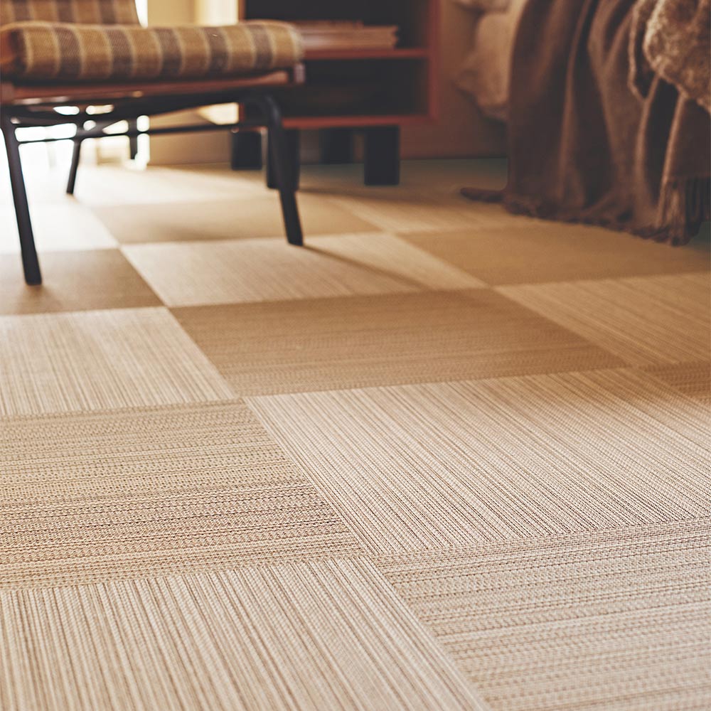 洗えるタイルカーペット 東リ ファブリックフロア テキスタイルフロア7000 涼織 【1枚単位で販売】 FF7001 きなり 吸着タイプ 床暖房対応