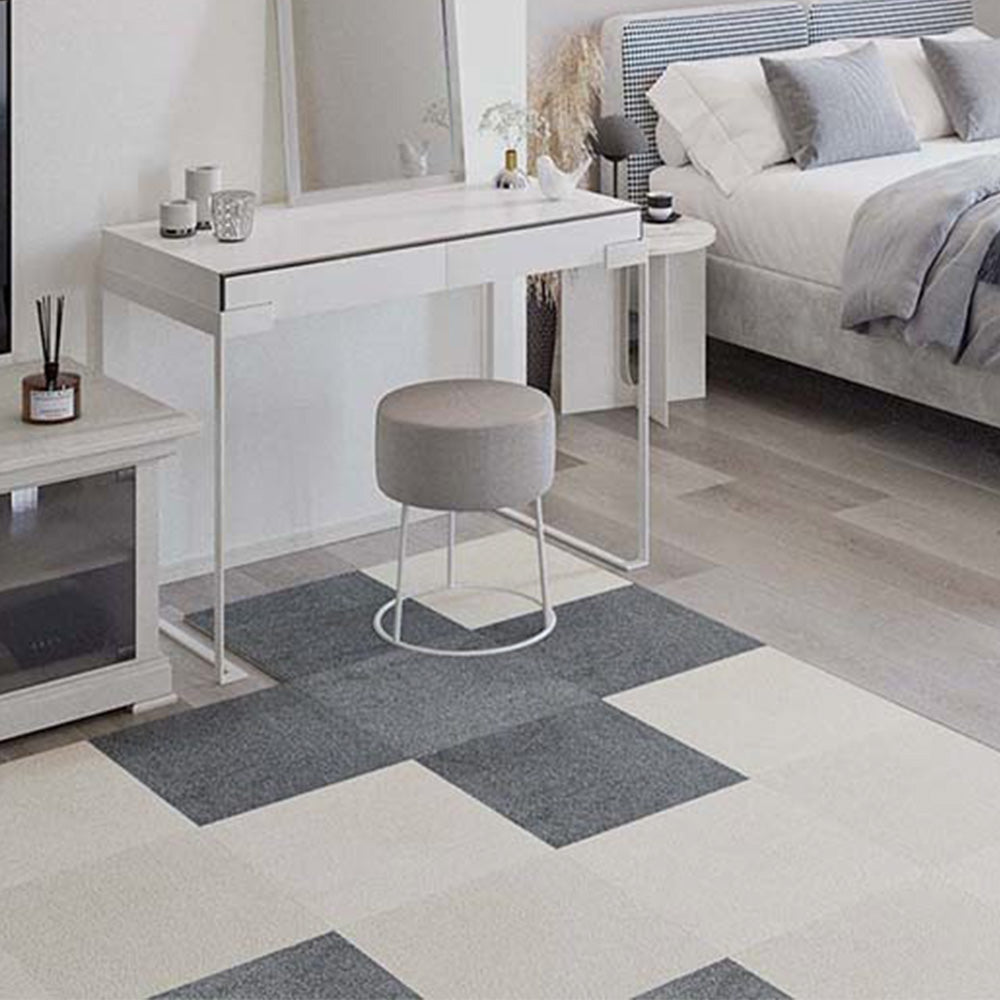 洗えるタイルカーペット サンゲツ  STYLE KIT+ BRIGHT 【1枚単位で販売】 KIT-1651 シェル 吸着タイプ 床暖房対応 消臭