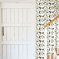 はがせる 壁紙 シール 「marimekko × NU WALLPAPER」Black Pieni Unikko Peel and Stick Wallpaper / MKS4494