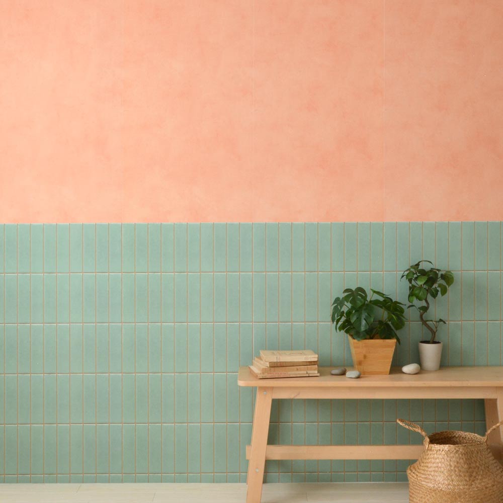 はがせる壁紙 のりなしタイプ セパレートカラーウォール (49cm×2.5mサイズ) NKH-SW01 コーラル×セラドン