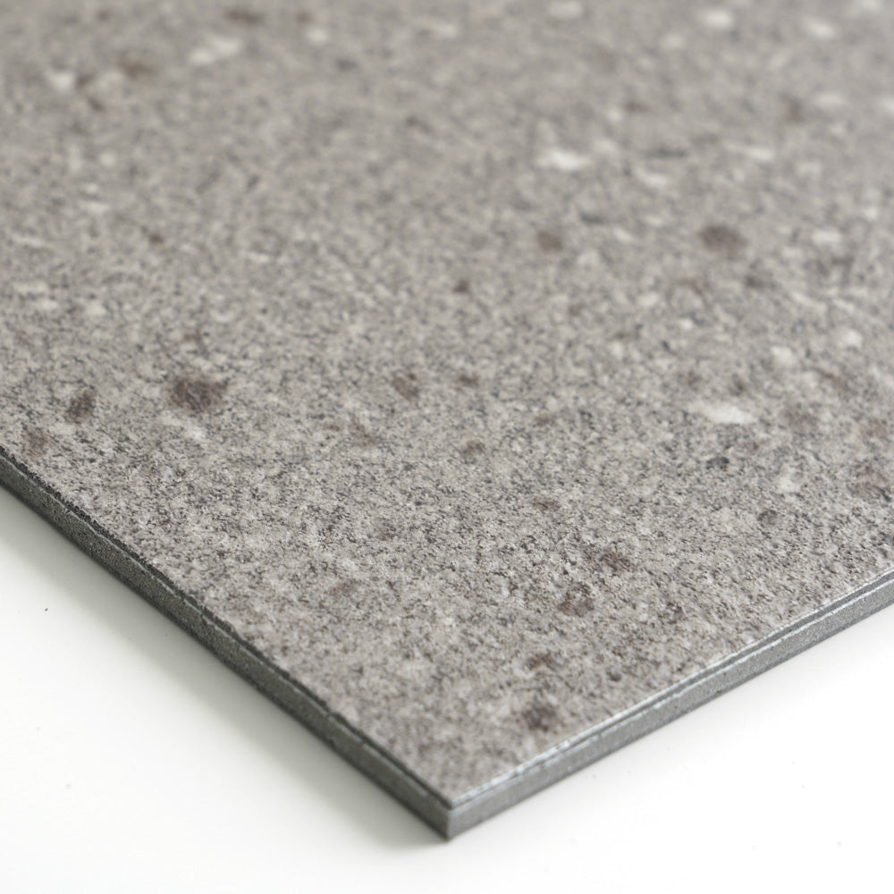 フロアタイルの質感