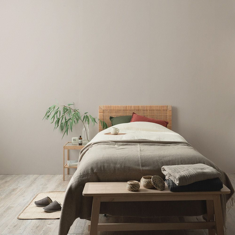 生のり付き【15mパック】国産壁紙 クロス / サンゲツ / ベージュ RE-55037