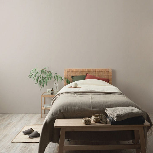 生のり付き【15mパック】国産壁紙 クロス / サンゲツ / ベージュ RE-55037