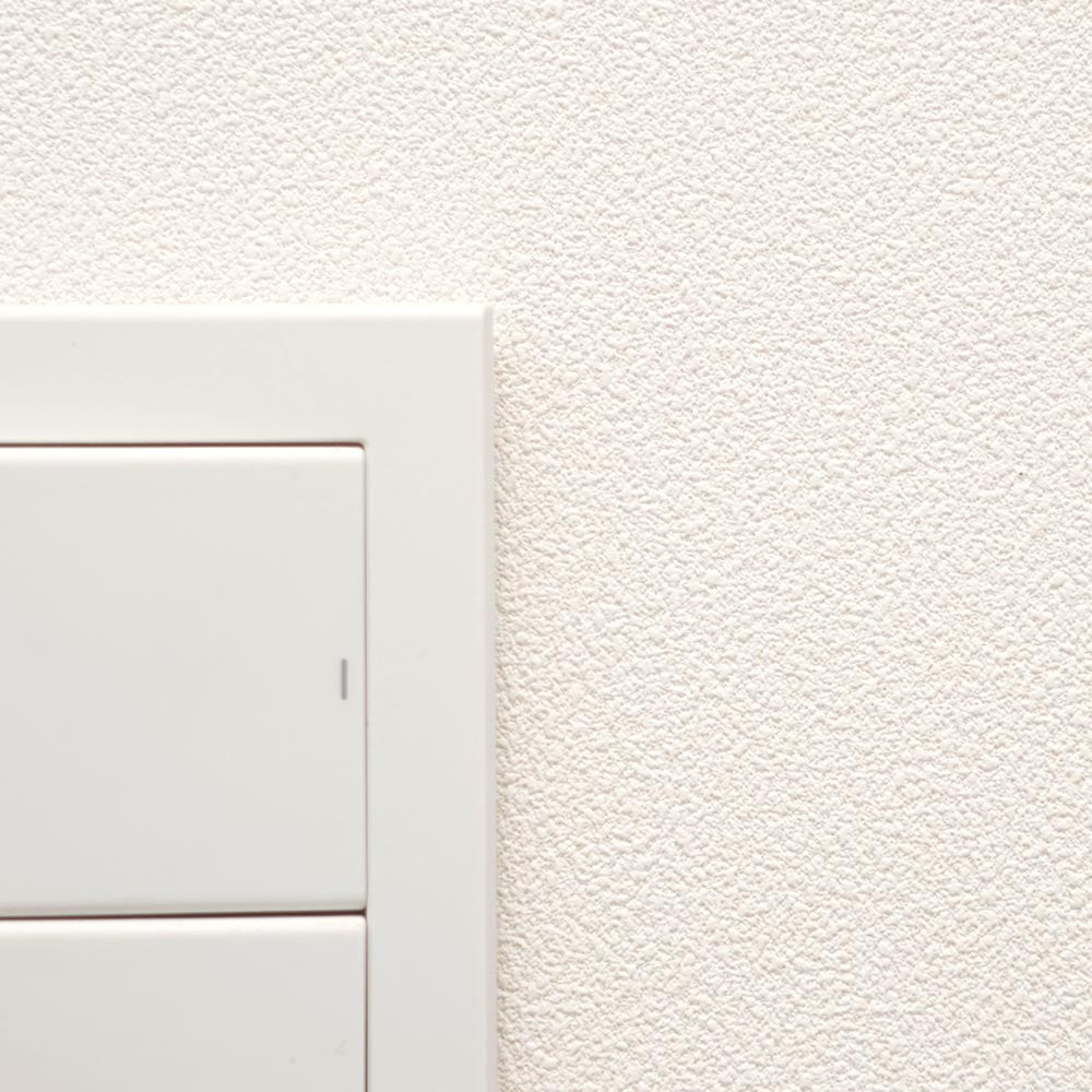 生のり付き【15mパック】お買い得 国産壁紙 クロス / シンコール / 白の吹き付け調 SLP-407