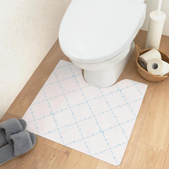 拭けるトイレマット スクエアタイプ 60cm×56cm カロアフルール/アズール
