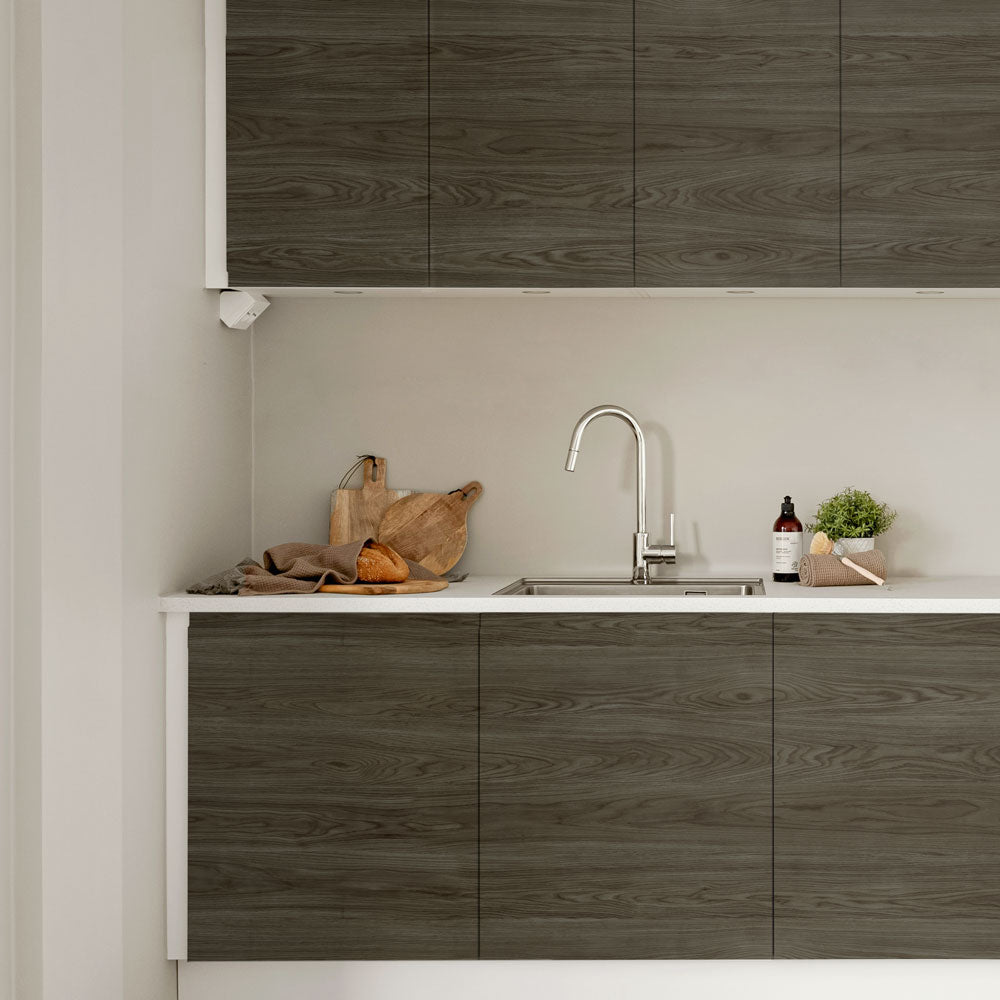 貼ってはがせる シール壁紙 「Hatte me! (ハッテミー)」 リメイクシート ウッド 板目  (65cm×2.6mサイズ)  TMAY-04 / アッシュイエロー/Dark