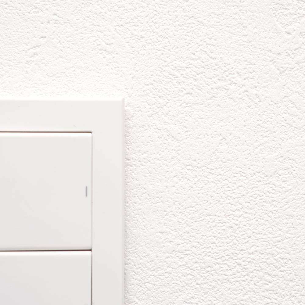 生のり付き【15mパック】お買い得 国産壁紙 クロス / 東リ / 白の塗り壁調 VS-2026